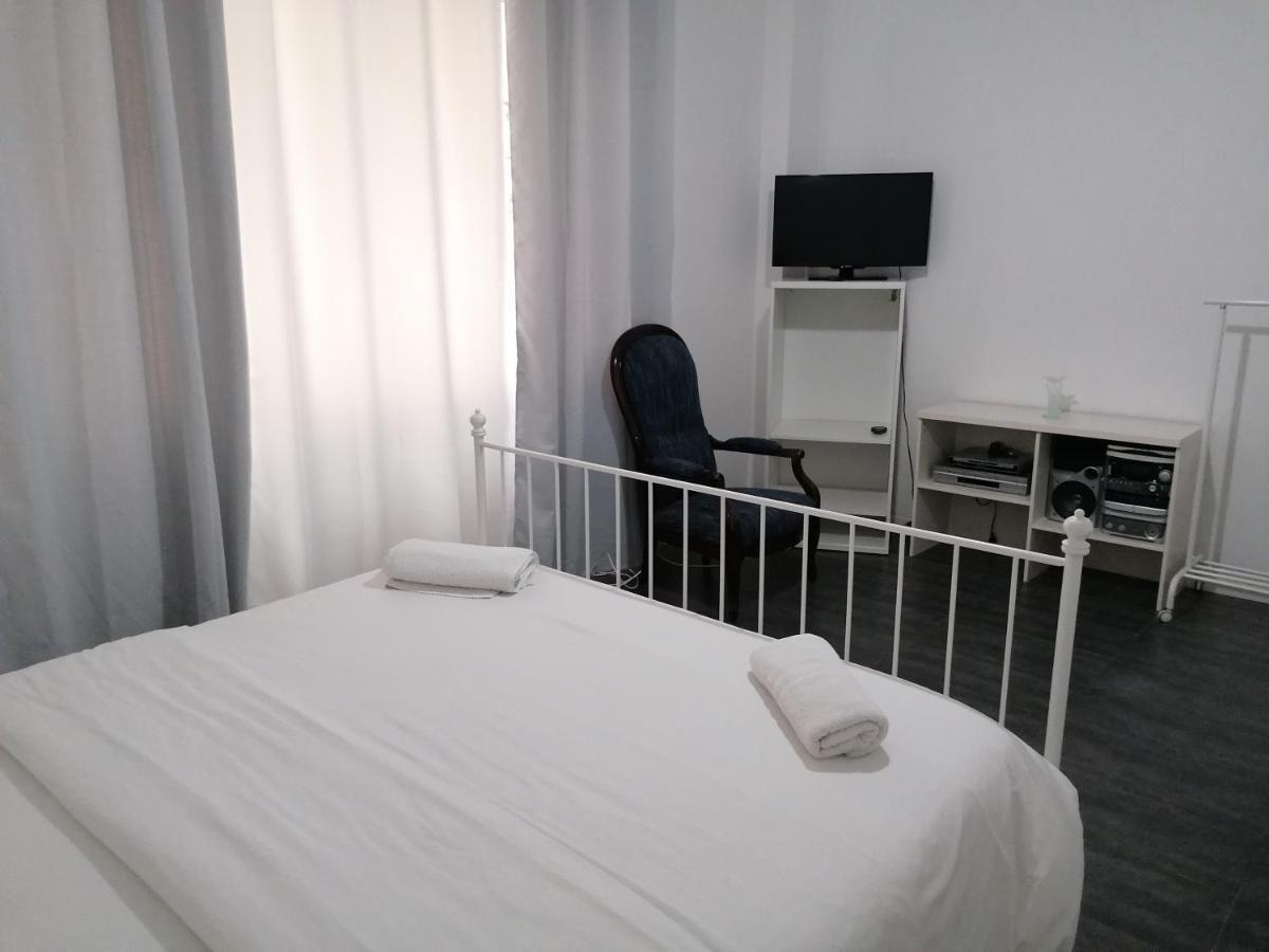 Casa Nuccia 1 Hotell Milano Exteriör bild